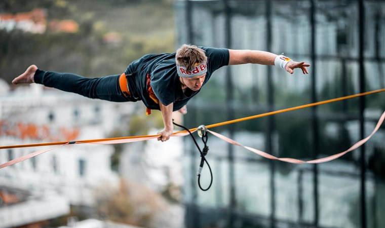 Köprüde yaptığı yürüyüşle tarihe geçmişti: Jaan Roose, Cumhuriyet’e konuştu!