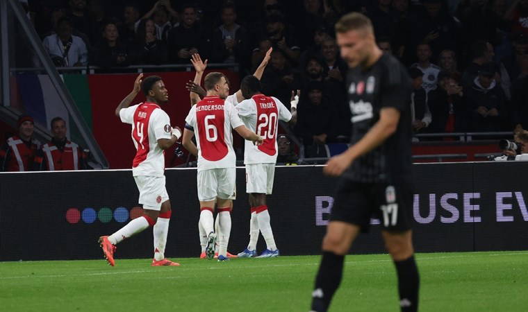 Spor yazarları Ajax - Beşiktaş maçını değerlendirdi: 'Acı bir hayal kırıklığı...'