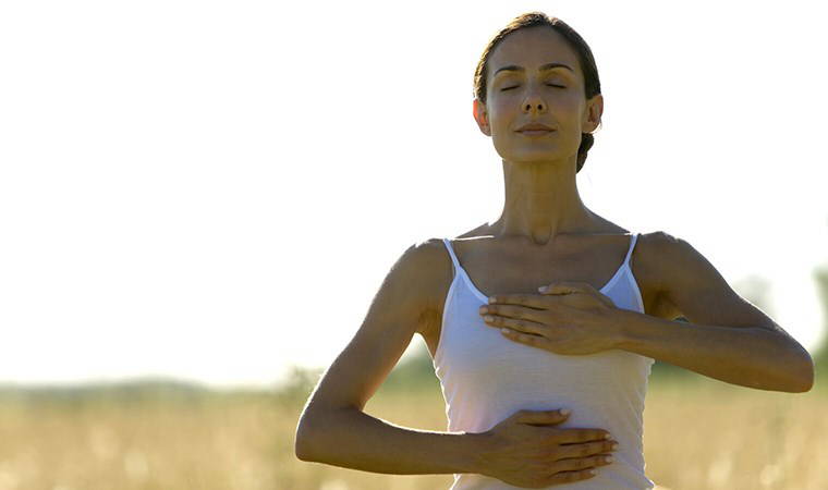 Vücudunuzu toksinlerden arındırarak solunum sisteminizi rahatlatın: Akciğeri temizleyen 6 doğal yöntem
