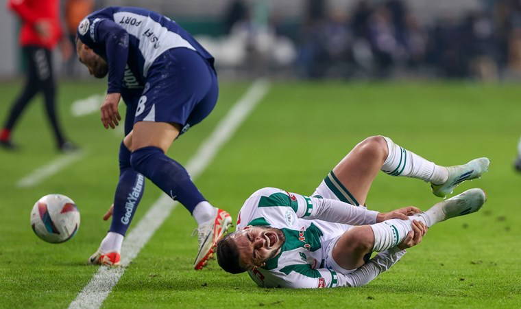 Eski hakemler Konyaspor - Fenerbahçe maçını değerlendirdi: Konyaspor'un penaltı beklediği pozisyonda devam kararı doğru mu?