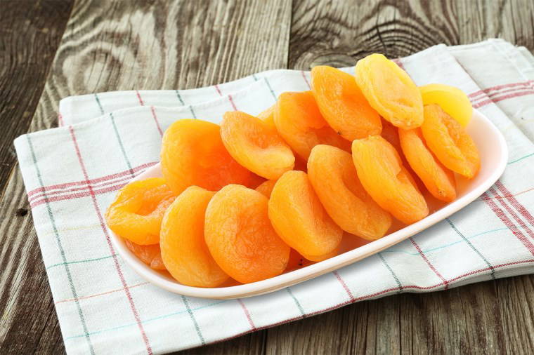 Gece açlığına son veriyor, güne enerjik başlamanızı sağlıyor: Diyetteyken uyumadan önce tüketebileceğiniz 8 besin