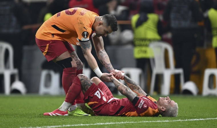 Spor yazarları Galatasaray - Dinamo Kiev maçını yorumladı: 'Galatasaray'ın puan kaybının sebebi...'