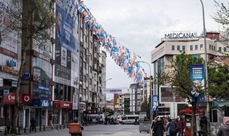 Türkiye'nin en kalabalık ilçeleri: Nüfusları şehirlerle yarışıyor