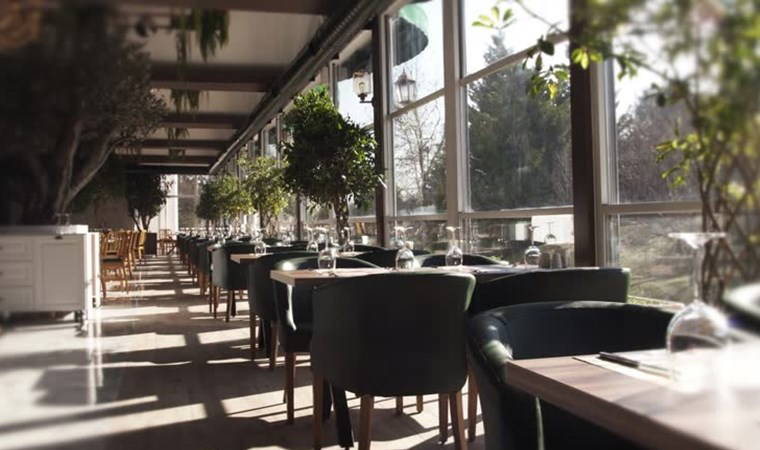 Uzmanlardan fahiş restoran zamlarına tepki: 'Pahalı bulunuyorsa tercih edilmemeli'