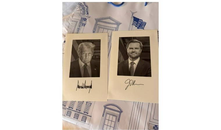 Trump'tan yemin törenine katılanlara tuhaf hediyeler... Çantadan neler çıkmadı ki?