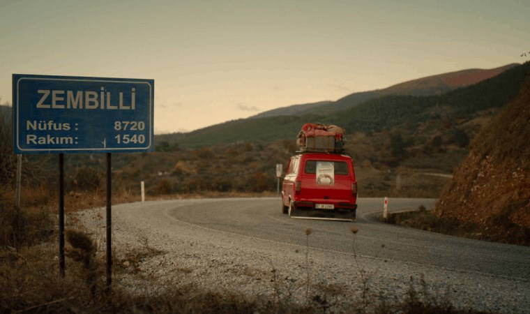 TV yayın akışı 2 Mayıs Cuma! Hangi kanalda ne var, günün filmleri ve dizileri neler?