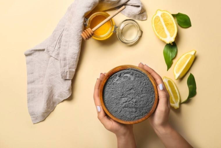 Evinizde kolayca uygulayarak pürüzsüz bir cilde sahip olun: Gözenekleri küçülten 5 doğal yöntem