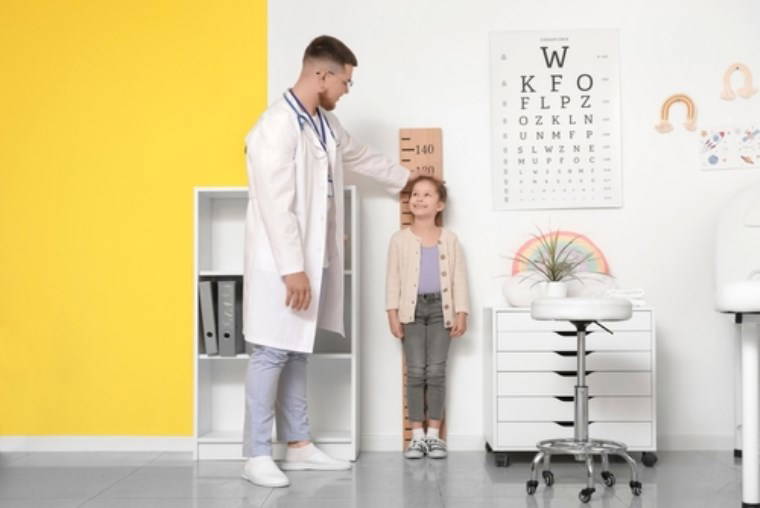 Çocuklarınızın genetik faktörlerini destekleyin: Çocuklarda boy uzamasına yardımcı olan 5 etkili yöntem