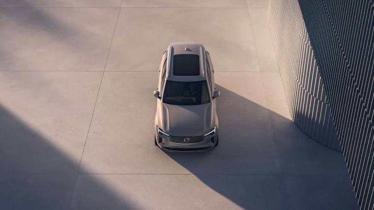 Yenilenen Volvo XC90 artık Türkiye'de! İşte fiyatları ve özellikleri...