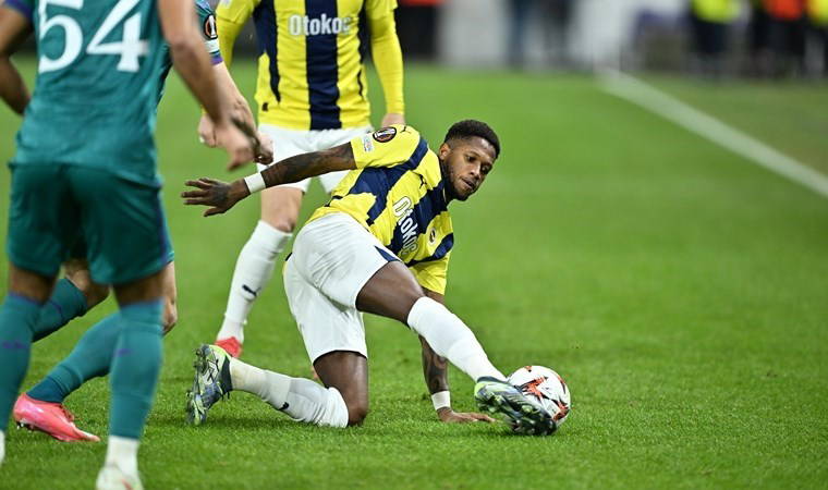 2 oyuncudan Fenerbahçe'ye kötü haber!