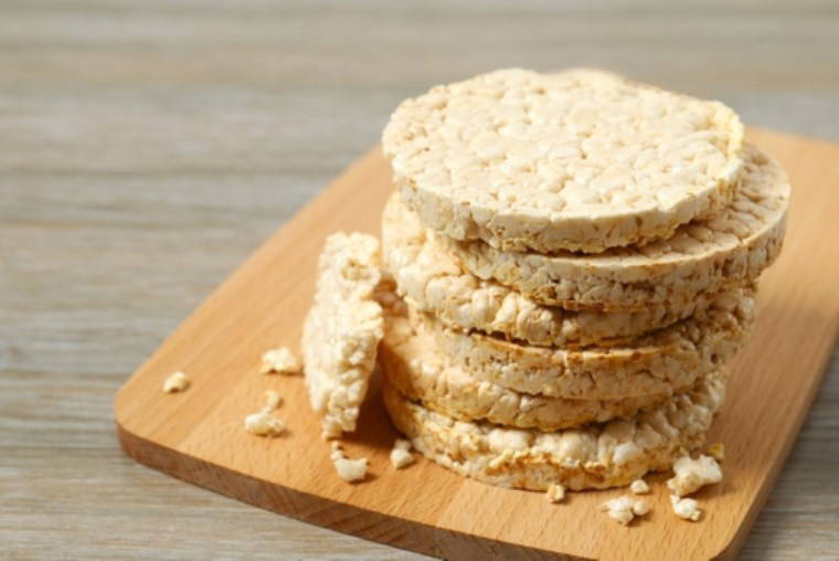 Sindirim sisteminizi rahatlatarak ani bulantılara son verin: Mide bulantısını gidermeye yardımcı 8 atıştırmalık