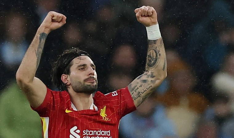 Liverpool - Newcastle United maçı ne zaman, saat kaçta, hangi kanalda? Şifresiz mi?