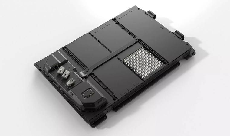 Mercedes'ten menzilde rekor artış! İlk kez katı hal bataryası kullandı!