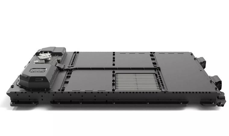 Mercedes'ten menzilde rekor artış! İlk kez katı hal bataryası kullandı!