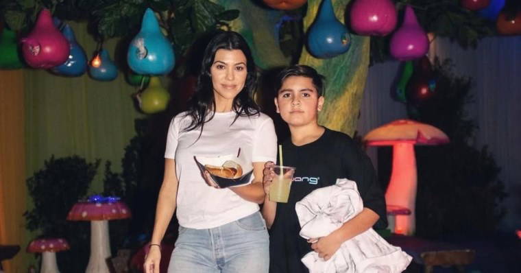 Akılalmaz iddia: Kourtney Kardashian'ın 15 yaşındaki oğlu baba mı oldu?