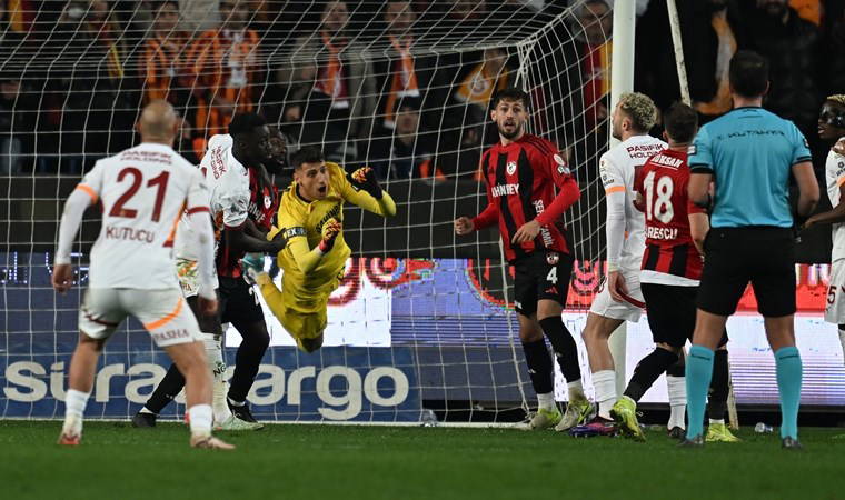 Spor yazarları Gaziantep FK - Galatasaray maçını yorumladı: 'Galatasaray'ın oyununun kalbi...'