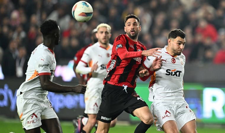 Eski hakemler Gaziantep FK - Galatasaray maçını değerlendirdi: '4 kırmızı kartı atladı'