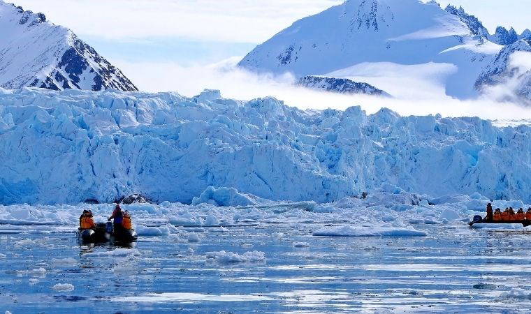 Türk vatandaşlarına oturma izni verilen Svalbard Adaları’nda yapılacak 5 şey