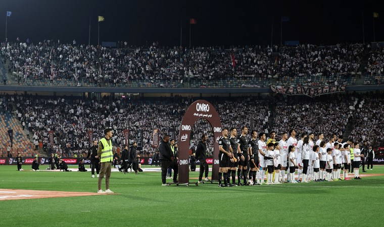 Derbide yabancı hakem krizi: Tepki için sahaya çıkmadılar!