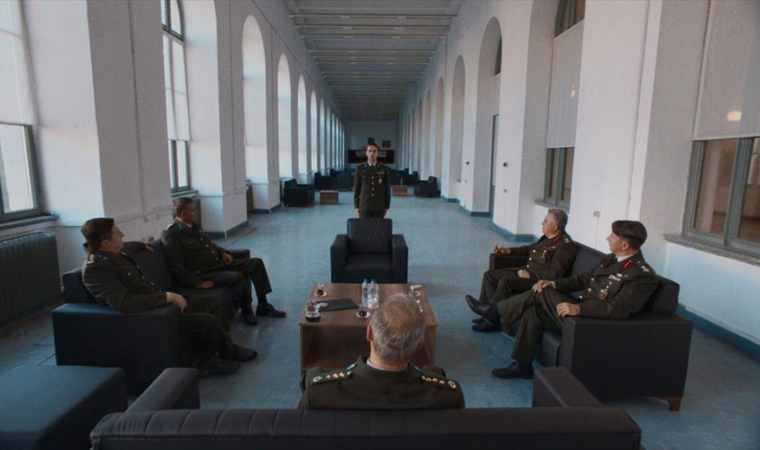 Yüzük Kardeşliği, Balkondaki Kadınlar, Gecenin Kıyısı ve daha fazlası... İşte bu haftanın filmleri!