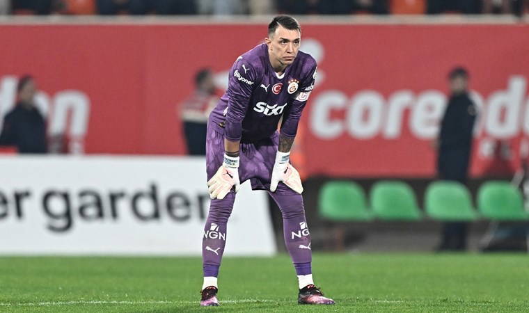 Galatasaray'da gündem kaleci transferi: İşte Fernando Muslera'nın yerine 4 aday!