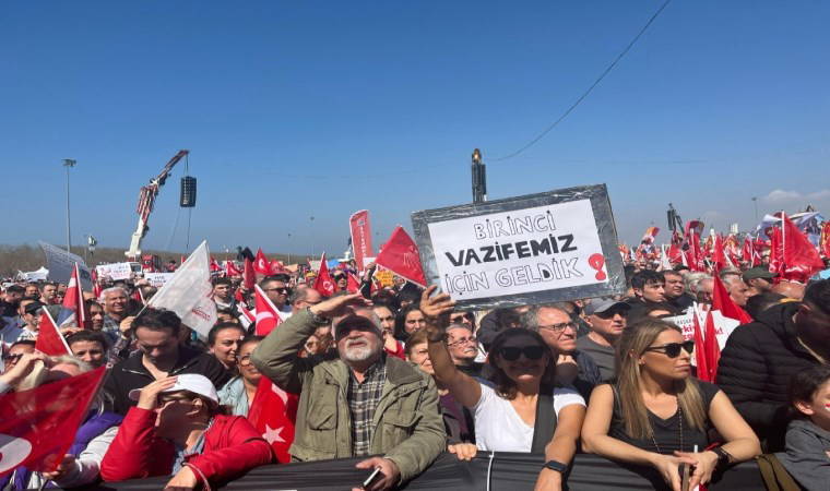 CHP'nin 'Ekrem İmamoğlu'na Özgürlük Mitingi'nden tarihi kareler!