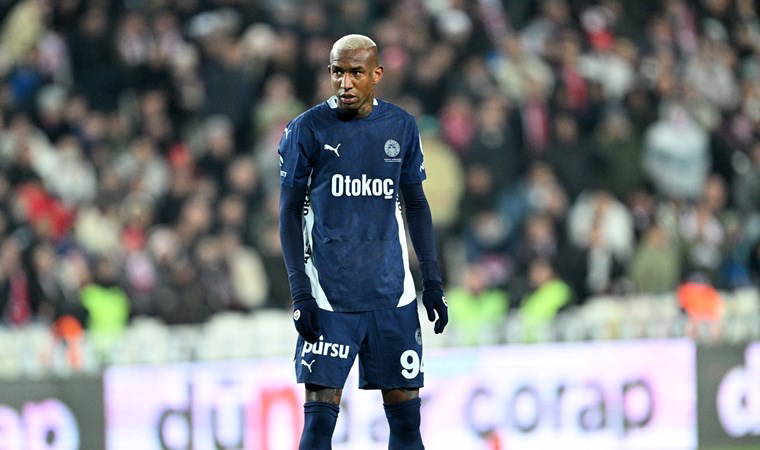 Spor yazarları Sivasspor - Fenerbahçe maçını yorumladı: 'Ağır çekim bir galibiyet aldı'