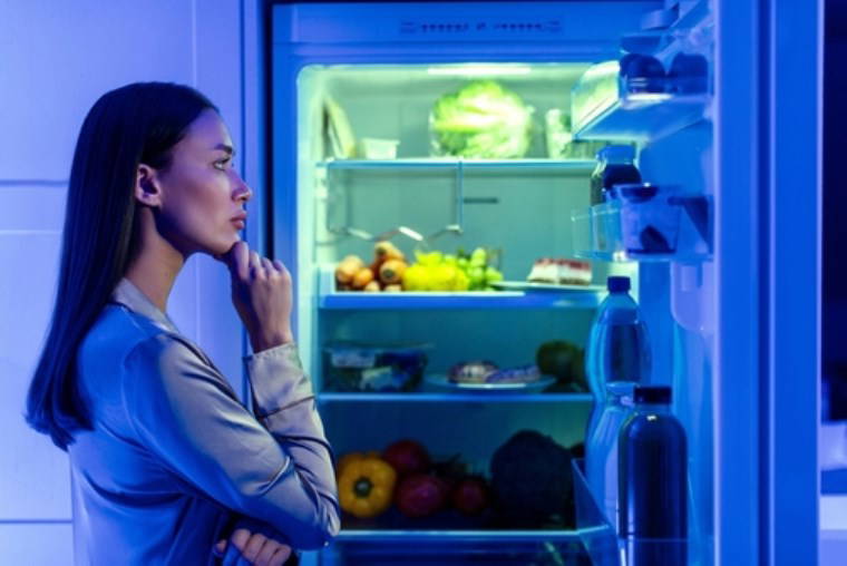 Yatmadan önce hafif ve lezzetli seçenekler: Gece acıkınca yiyebileceğiniz sağlıklı 10 atıştırmalık