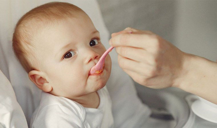 Uzmanlardan kritik uyarı: Sahte bebek mamaları tehlike saçıyor