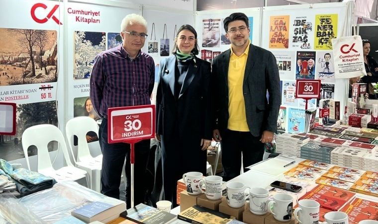 Dedetaş'tan Cumhuriyet Kitapları'na ziyaret