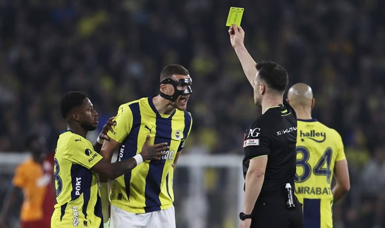 Spor yazarları Fenerbahçe'nin mağlubiyetini yorumladı: 'Sen hangi büyük maçta ne yaptın?'