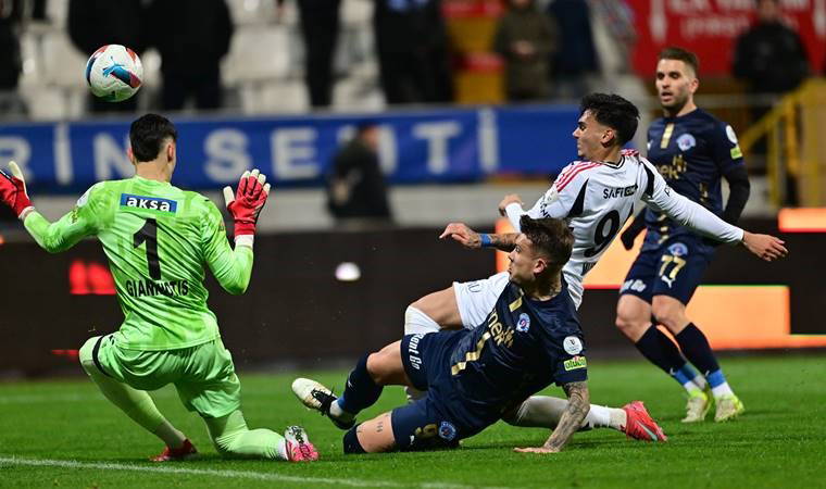 Spor yazarları Kasımpaşa - Beşiktaş maçını yorumladı: 'İkinci devrede gerçek kimliğini sahaya yansıttı'