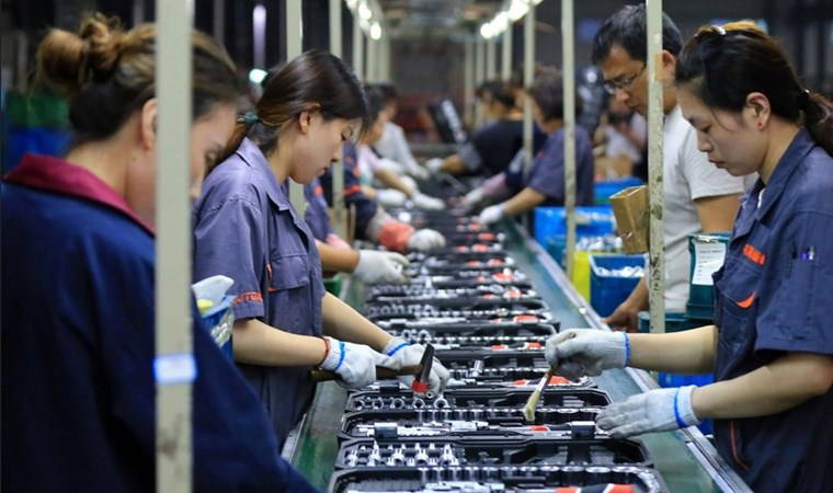 Çin basını Trump'ın rekor vergi kararını nasıl gördü?