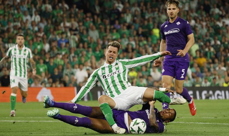 Fiorentina - Real Betis maçı ne zaman, saat kaçta, hangi kanalda? Şifresiz mi?