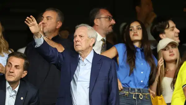 Seçim sürecinde duyurmuştu: Aziz Yıldırım'dan teknik ekibe 2