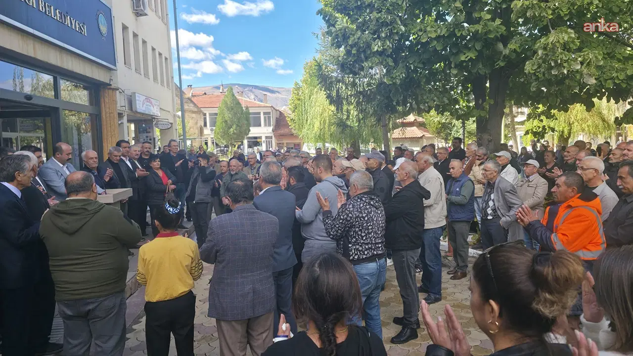 Sivas'ta 18 maden işçisi 'küçülme' gerekçesiyle işten çıkarıldı