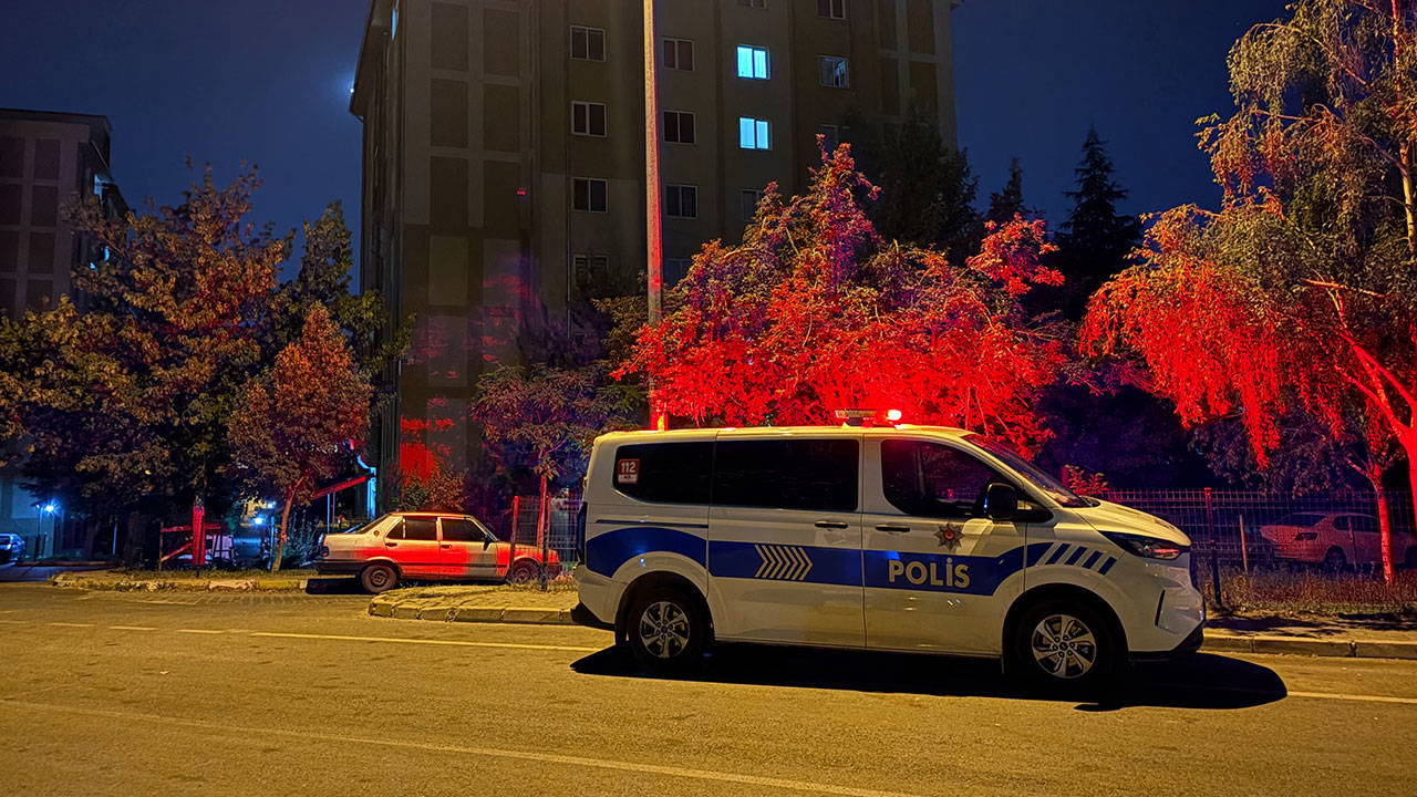 Kayseri’de 3’üncü kattan düşen küçük çocuk ağır yaralandı
