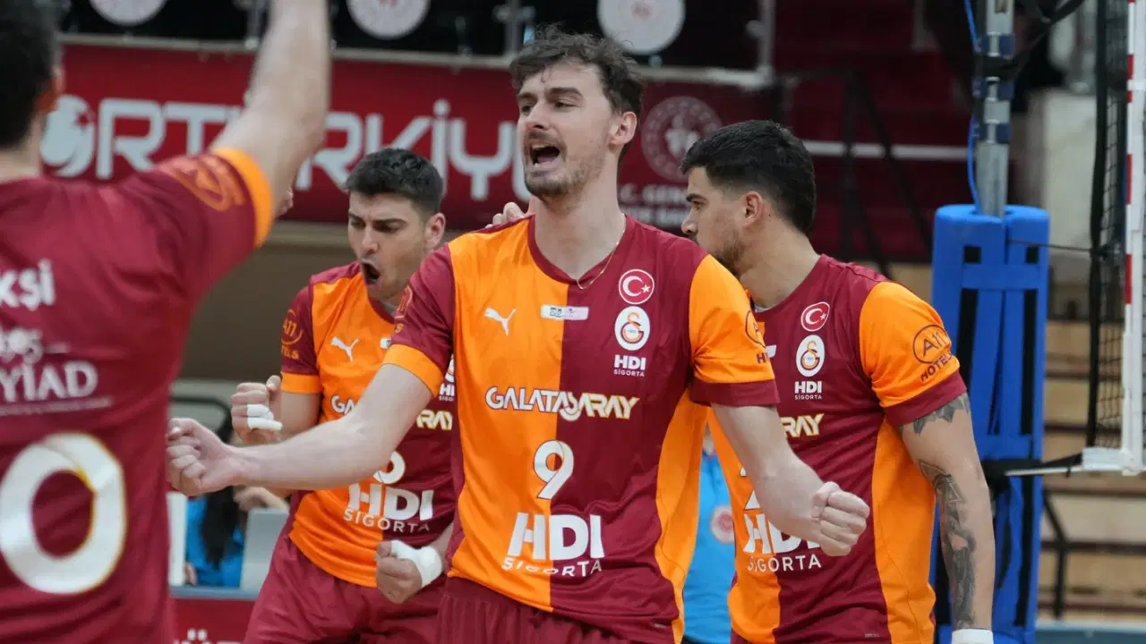 Galatasaray HDI Sigorta, Gaziantep Gençlikspor'a set vermedi!