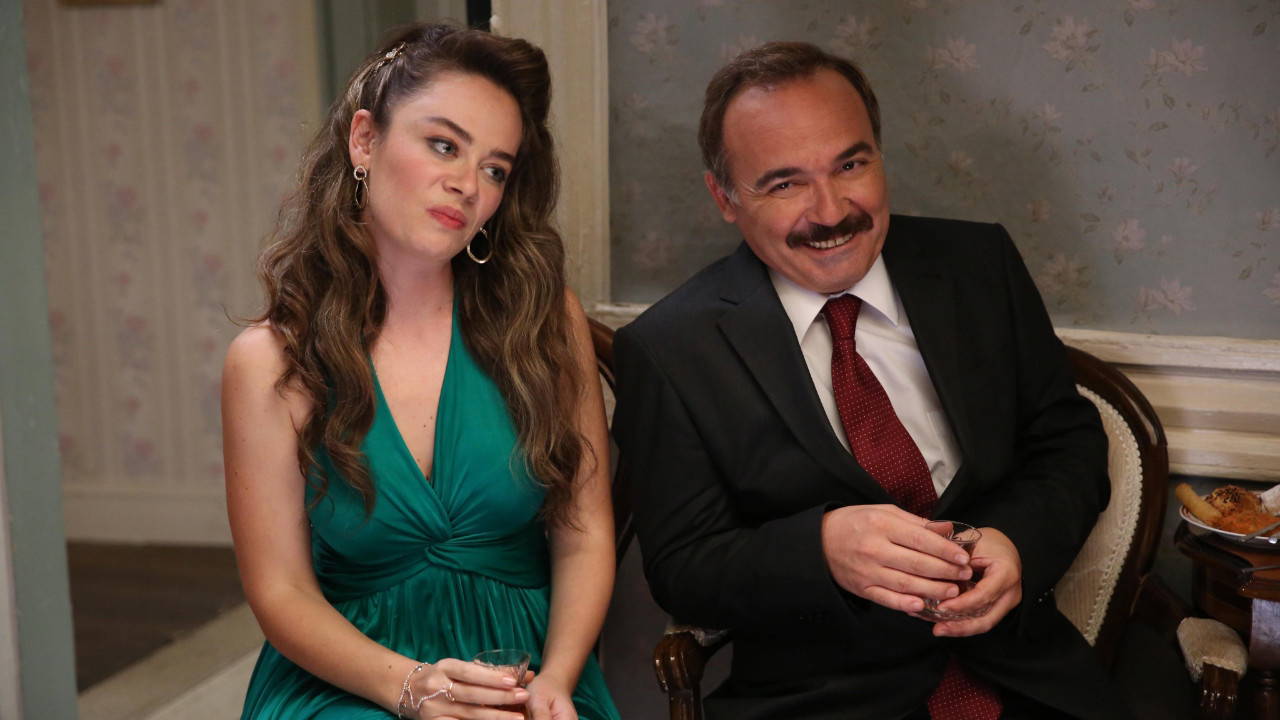 Gülse Birsel müjdeyi verdi: '2 Aile Arasında' için geri sayım başladı!