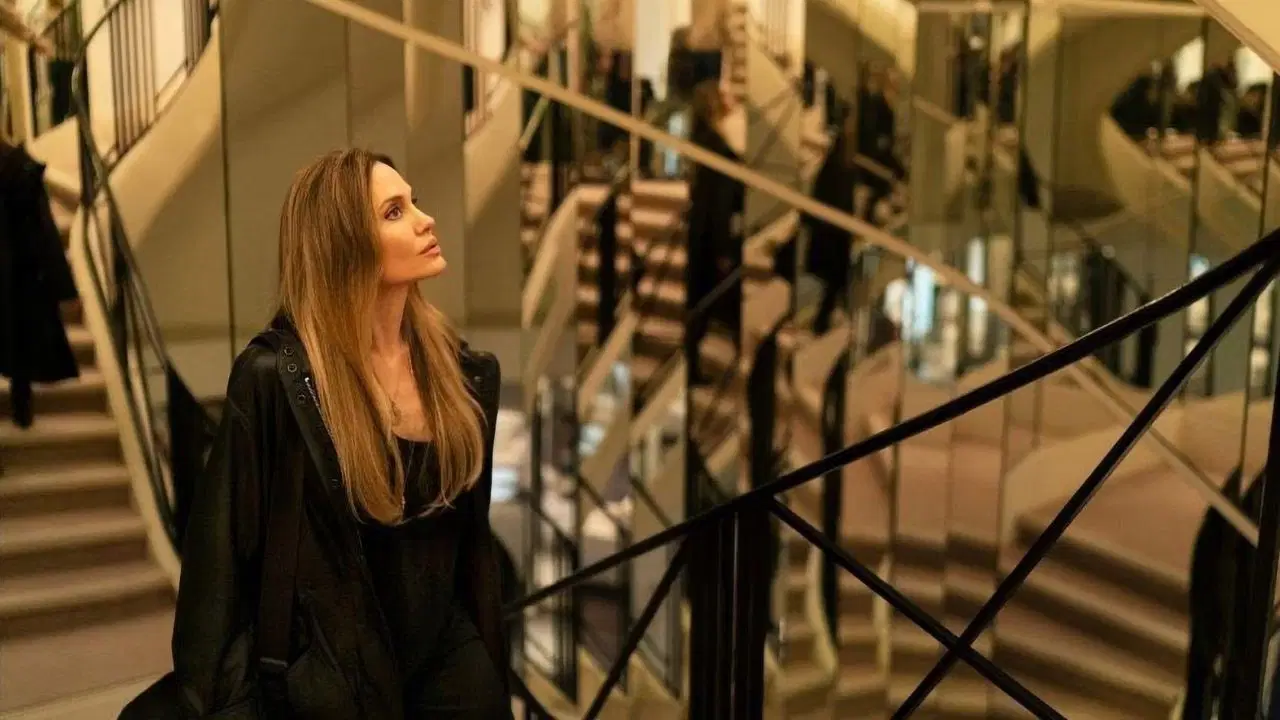 Angelina Jolie’nin başrolde oynadığı psikolojik dram ‘Moda’ gösterime girdi