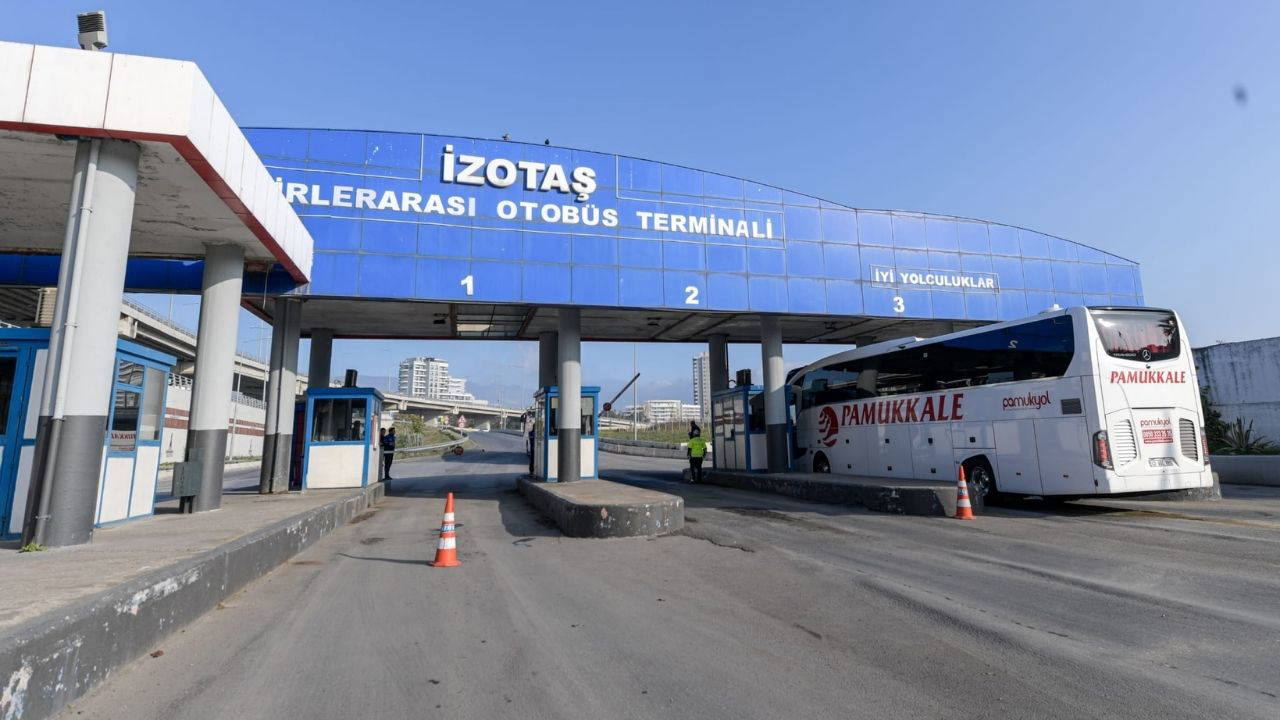 İzmir Büyükşehir Belediyesi otogar için harekete geçti