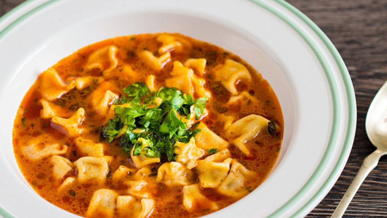 Azerbaycan Mutfağının İncecik Mantısı: Düşbere tarifi
