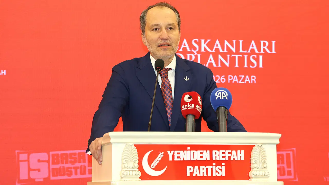 Erbakan'ın Eleştirisi: Özelleştirmeler ve Toplumsal Değerlere Yönelik Tartışmalar
