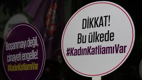 İstanbul'da kadın cinayeti: Durakta gördüğü eşini başından vurarak katletti