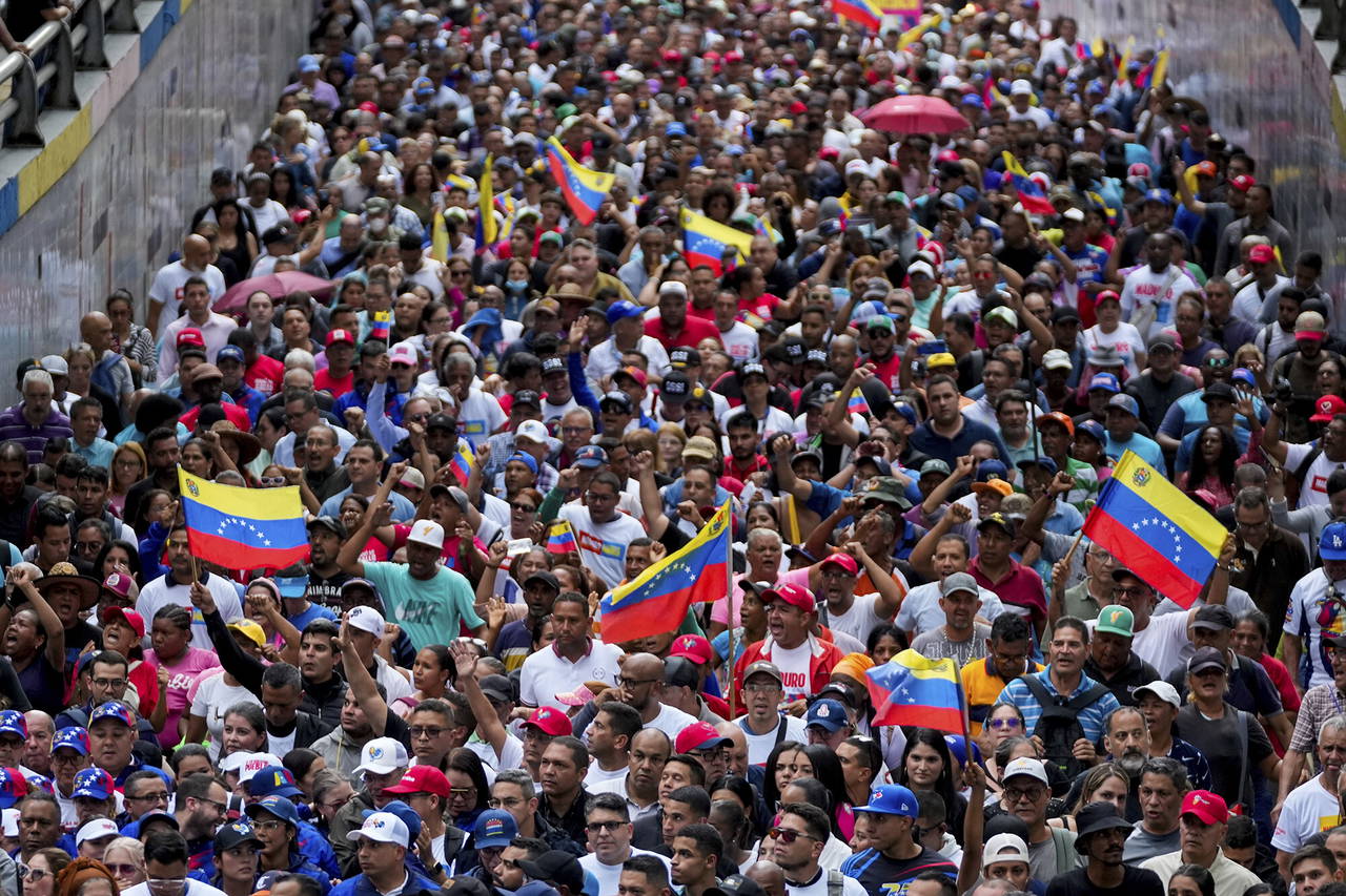 Venezuela’da seçim restleşmesi