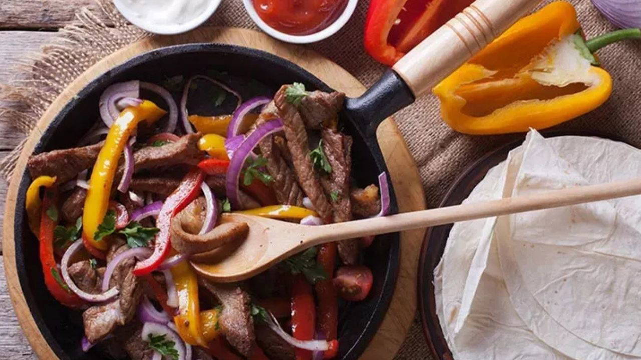 Tavada lezzet şöleni: Etli fajita