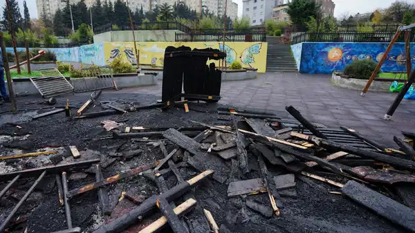 Beylikdüzü’nde parklara yönelik saldırılar devam ediyor: Bir ayda üç park tahrip edildi