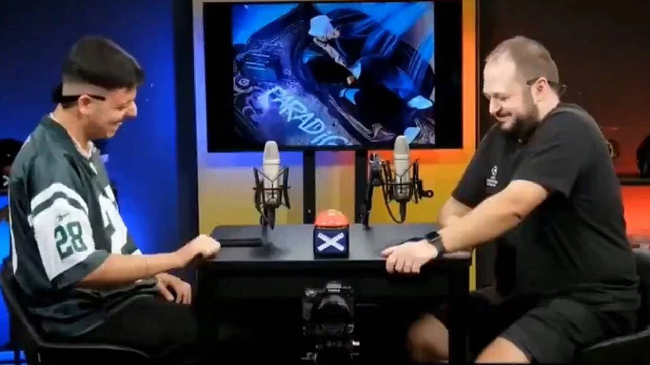 'Soğuk Savaş' sunucusu Boğaç Soydemir ve konuğu gözaltına alındı!