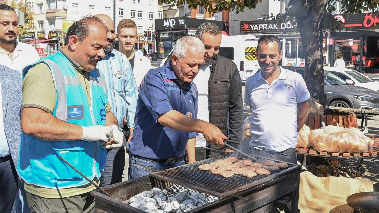 Başkan Şahin SMA ve DMD hastası çocukların yanında