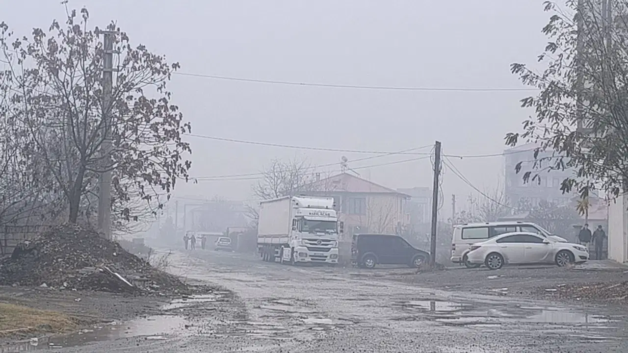 Iğdır’da yoğun sis ulaşımı aksattı: Uçak seferleri iptal edildi!